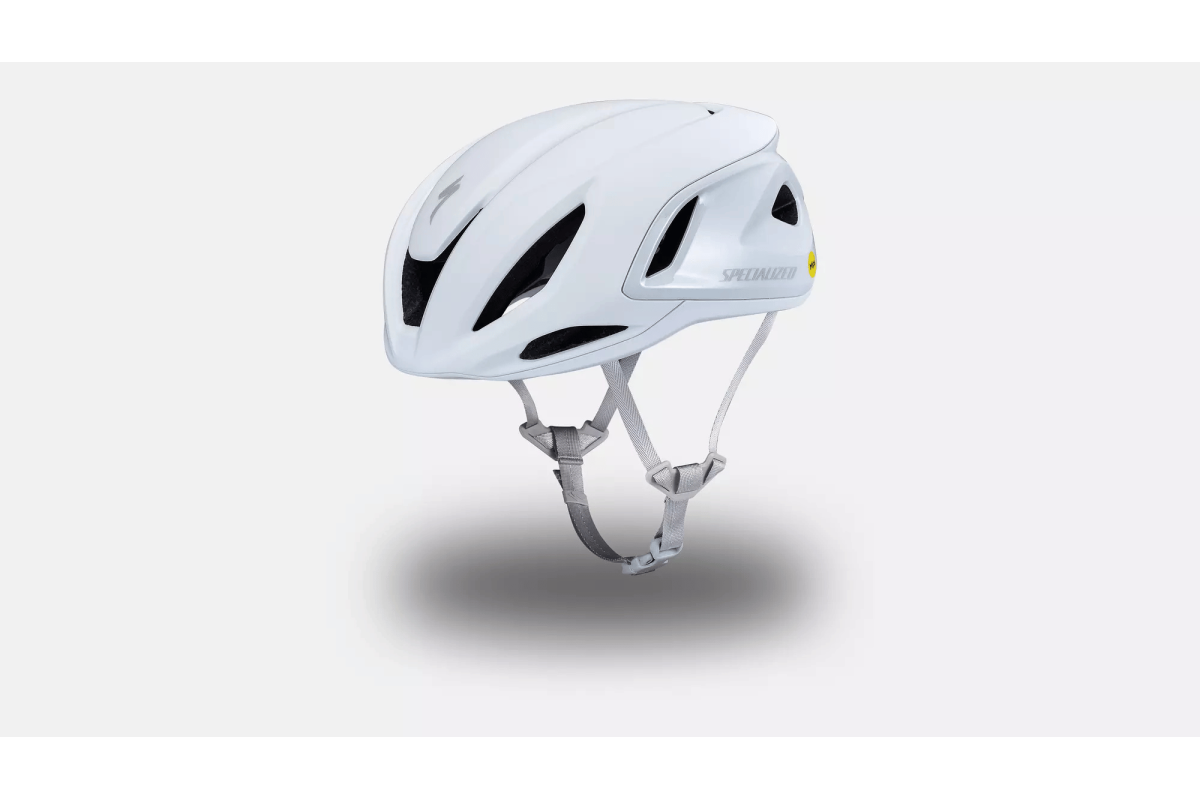 Casque Propero 4 – Aérodynamisme & sécurité pour cyclistes exigeants | Véléos