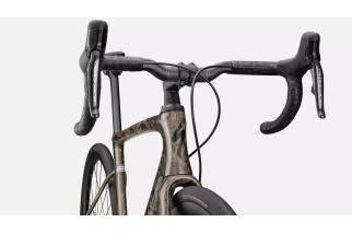 Vélo de route Roubaix SL8 – Confort, vitesse & légèreté