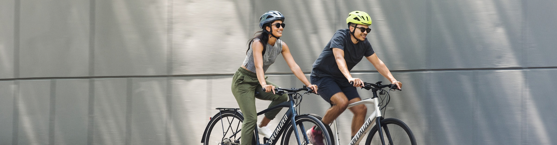 Vélo de ville et VTC électrique